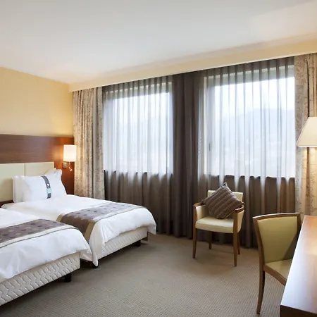 Holiday Inn Salerno-Cava De' Tirreni By Ihg-2